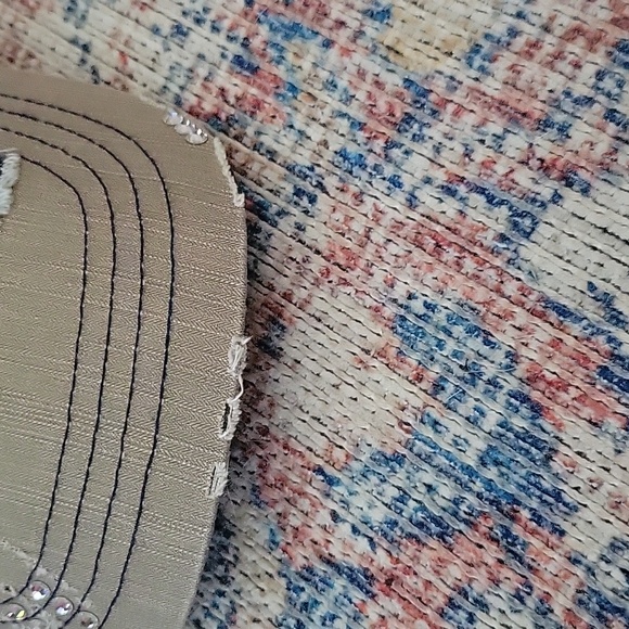 Hat - Picture 7 of 7